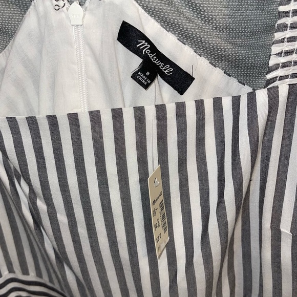 Madewell Striped Ruffle Sleeve Dress - Picture 3 of 3